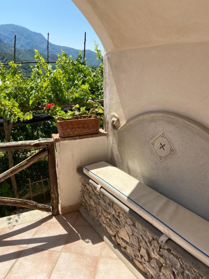 Residenza Antico Borgo Del Pozzo Aparthotel Tramonti Exteriör bild